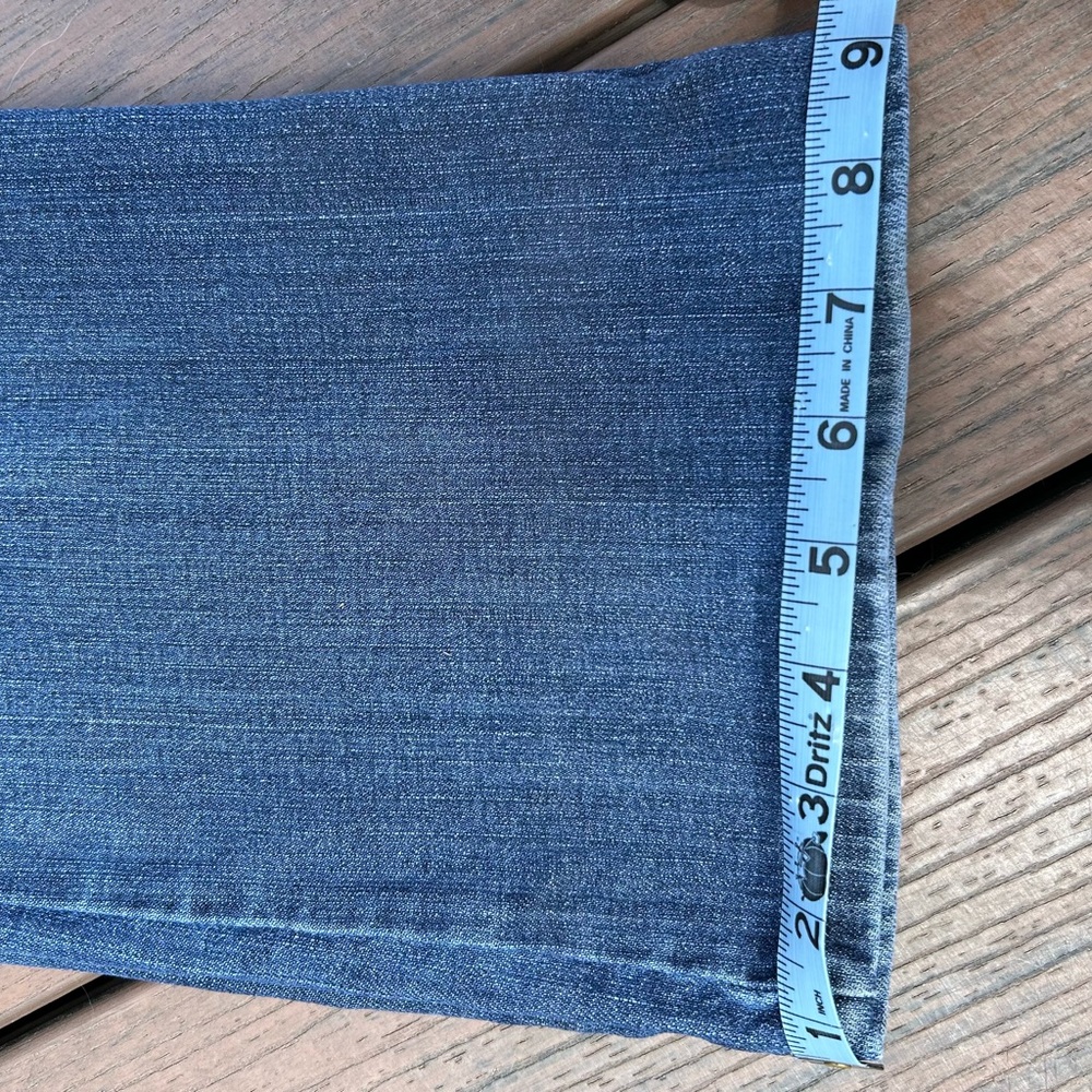 Grace in La bootcut jeans - Picture 8 of 8